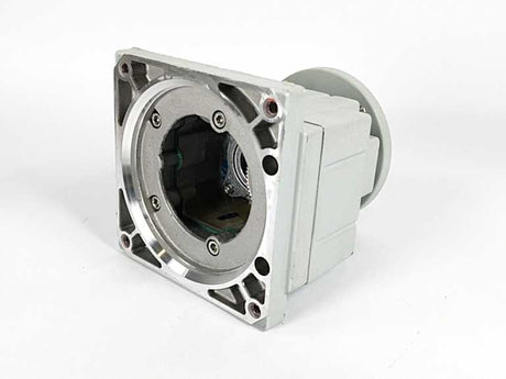 LENZE GST04-2SVCK-056N23 i=24,993 68Nm 150 r/min 190Hz