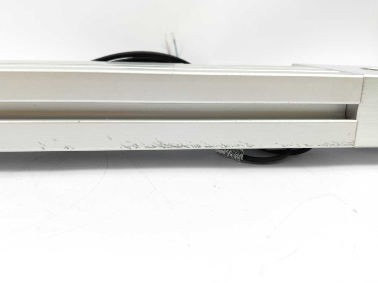 berger Lahr LM-P404RT100-300 W:BES516-3009-SA2-M0-C