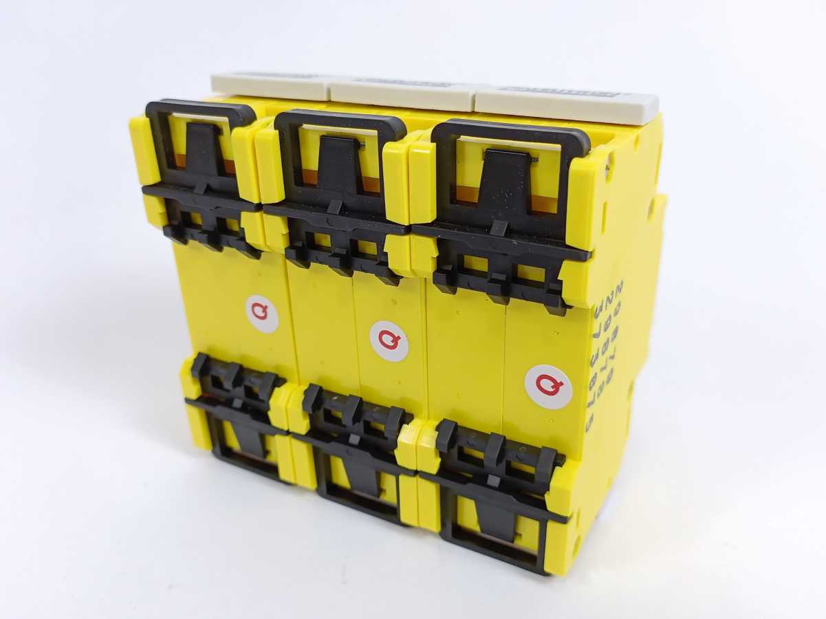 Leutron 373980 PPBC TNC 25/75 Three-Pole Surge Protective Device