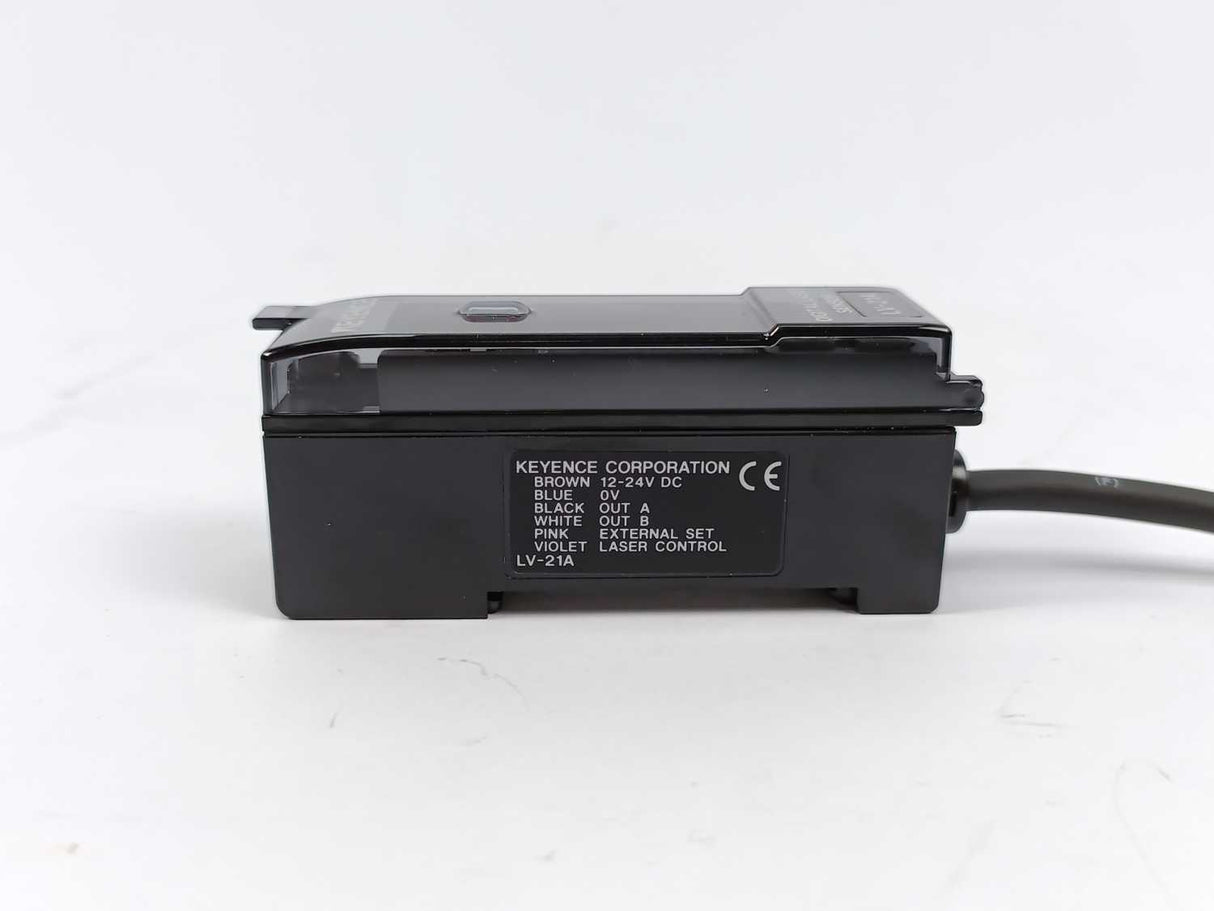 KEYENCE  LV-21A Amplifier Unit, NPN