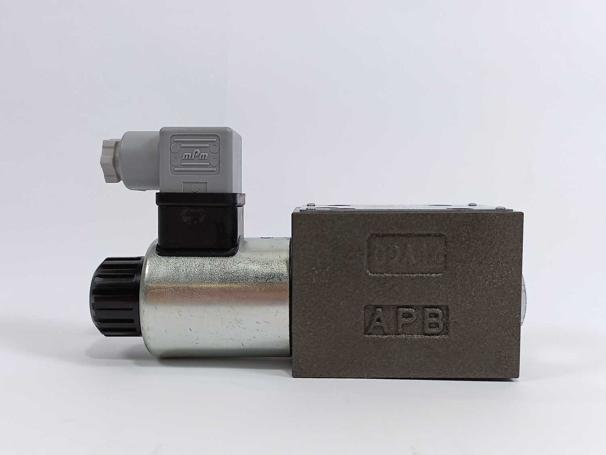 POCLAIN Hydraulics KV-4/2-5K0-6-51A Directional Control Valve
