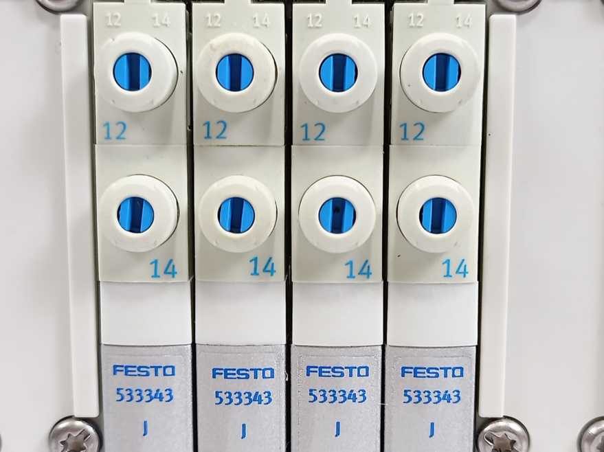 Festo 548755 CPX-FB33, Bus Node w/ 533369, 533360