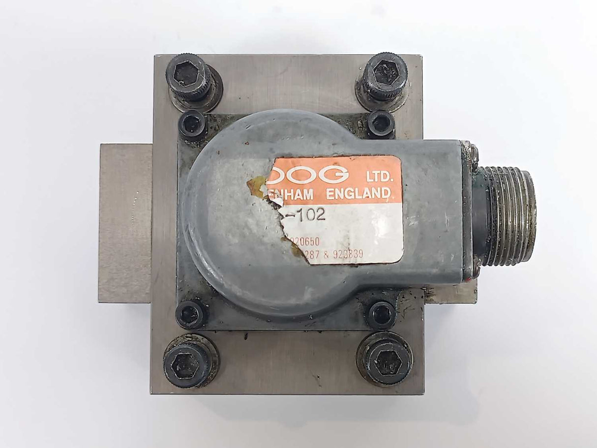 Moog 76-102 Series 76 Control Servo Valves