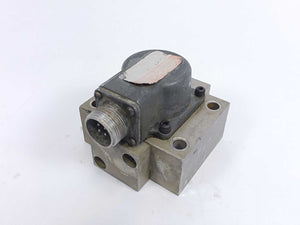 Moog 76-101 Flow Control Servovalve