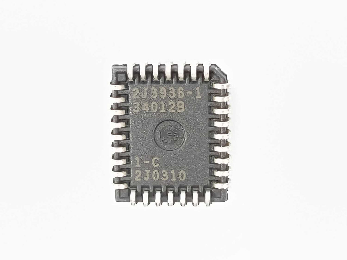 Atmel AT27C080-90JC 0322, Batch Size: 2