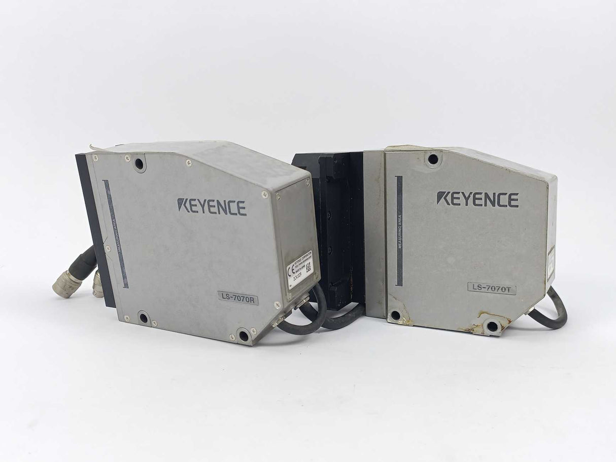 KEYENCE  LS-7070R With LS-7070T Sensor Head