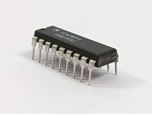 MAXIM ULN2804A  QQUT9152 Batch Size: 21