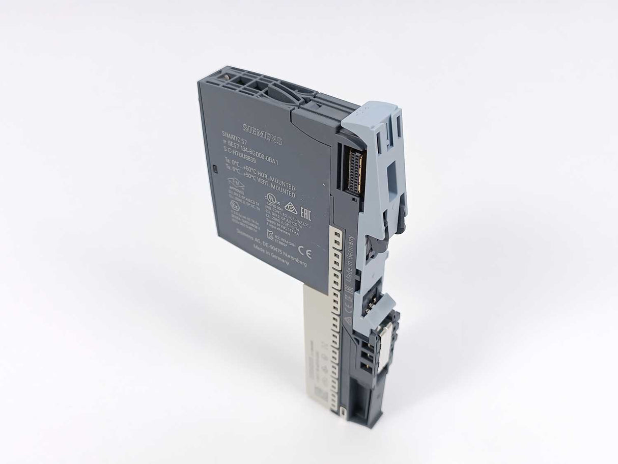 Siemens 6ES7134-6GD00-0BA1 Analog Input Module w/ 6ES7193-6BP20-0DA0
