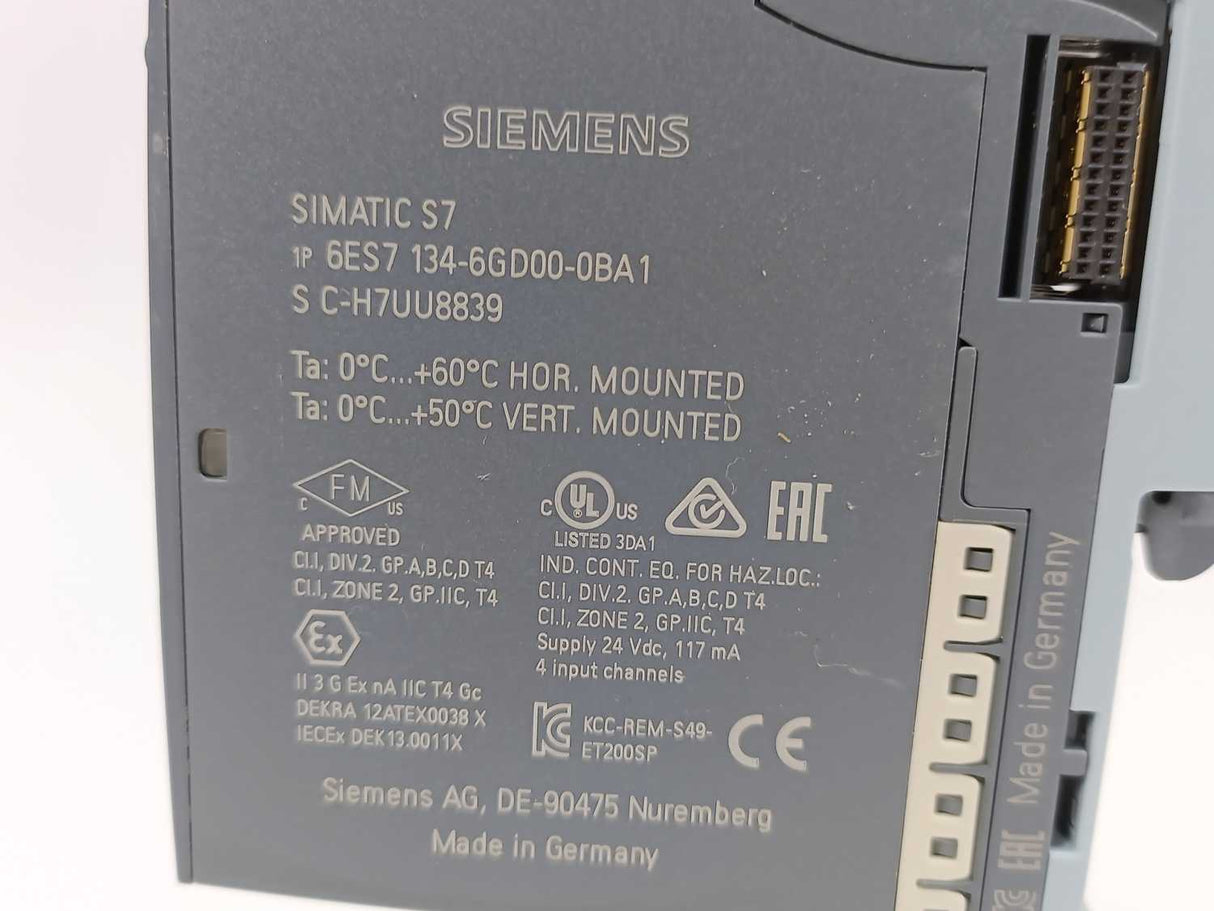 Siemens 6ES7134-6GD00-0BA1 Analog Input Module w/ 6ES7193-6BP20-0DA0