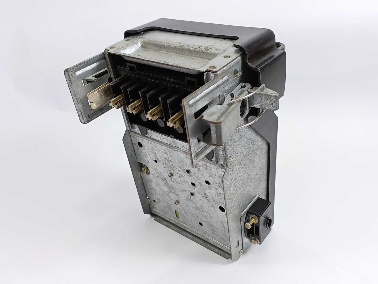 Schneider / Telemecanique KSA-05SV4 Canalis KS, 50A, 660V KSA-05SV 4