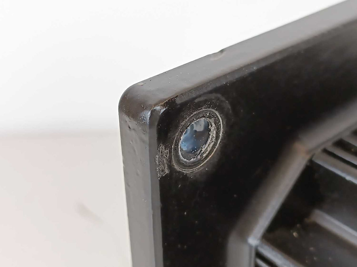 LENZE MDSKSBS056-33 15550949 Servo Motor 325V, 4.2Nm, 200Hz