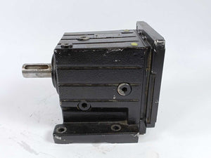 LENZE GST05-2SVBR071C13 Gearbox i=4.053, 33Nm, 185Hz