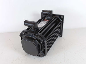 LENZE MDSKSRS071-13 Servo Motor 325V, 8.3Nm, 185Hz