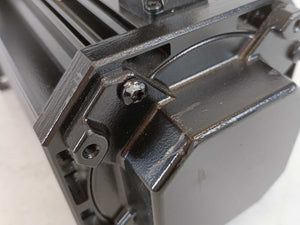 LENZE MDSKSRS071-13 Servo Motor 325V, 8.3Nm, 185Hz