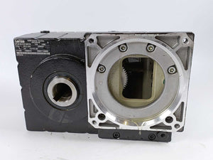 LENZE GFL05-2SHCR056C33 Gearbox i=17,920, 73Nm, 223,2 r/min (200Hz)