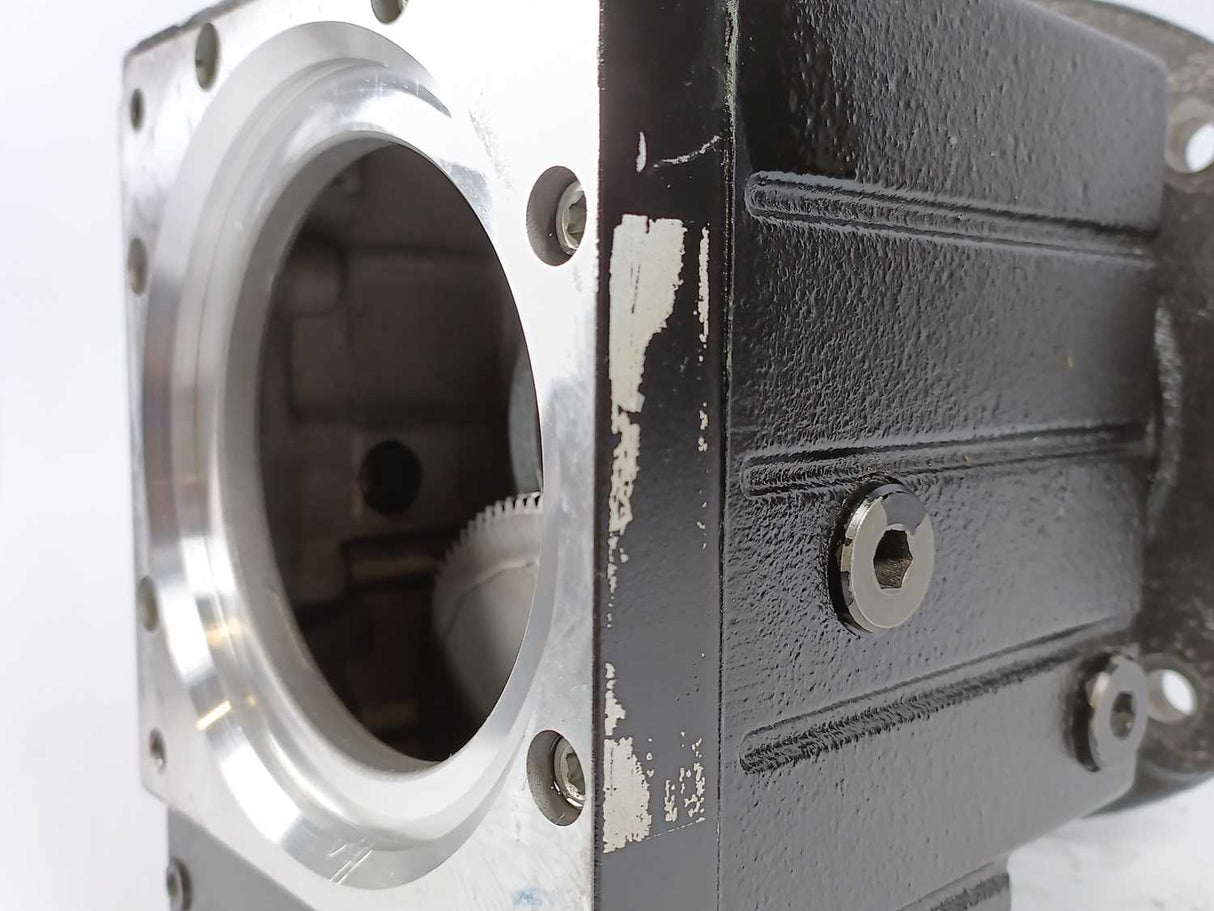 LENZE GST06-2SVCK071C13 Gearbox i=20,044, 161Nm, 185Hz