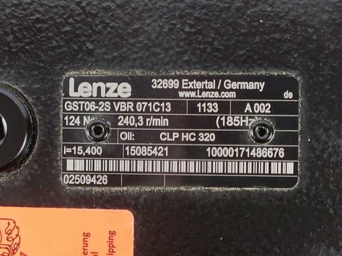 LENZE GST06-2SVBR071C13 Gearbox i=4.053, 33Nm, 185Hz