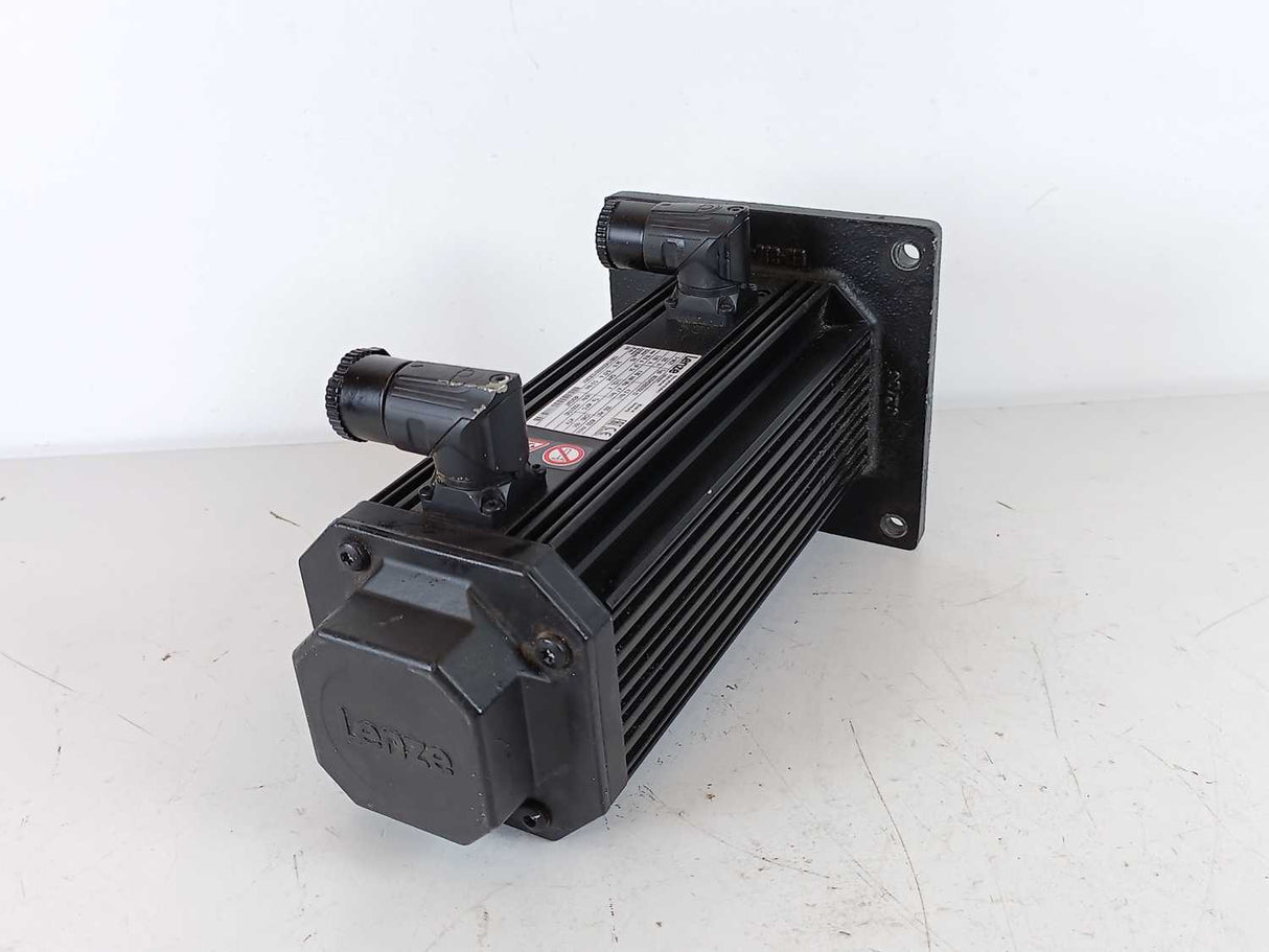 LENZE MDSKSBS056-33 4890247 Servo Motor 325V, 4.2Nm, 200Hz
