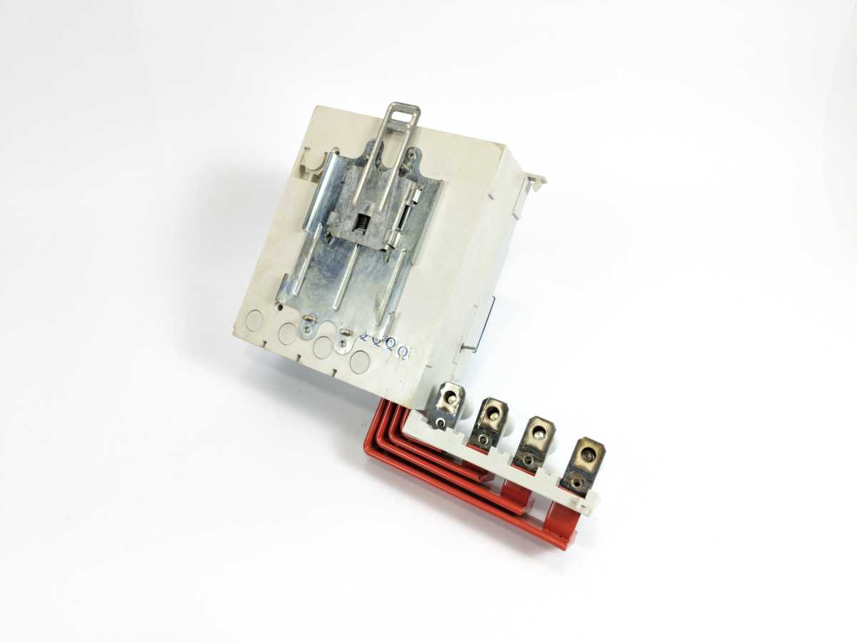 Legrand 26036 DPX250ER Residual Current Block