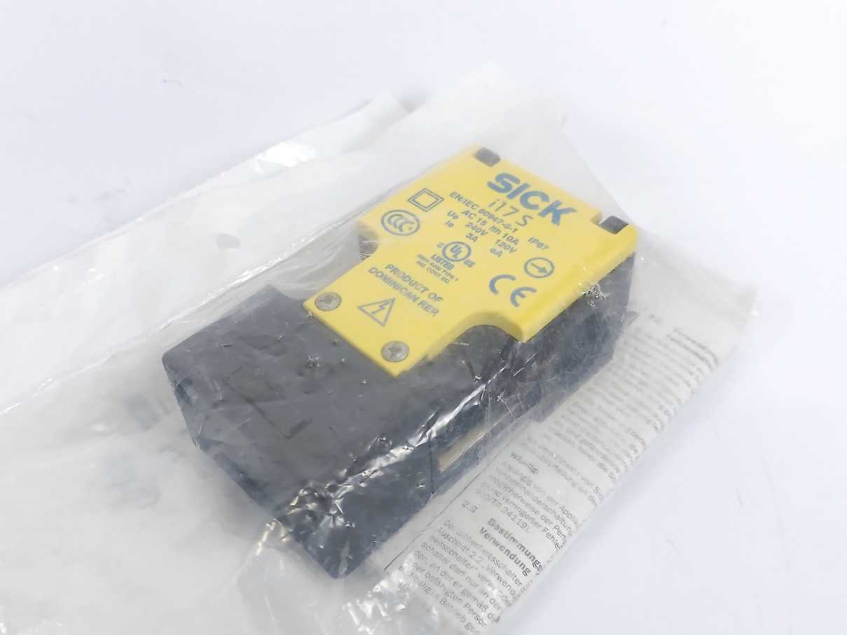 SICK 6025067 Safety Switch and Actator i17-SA213