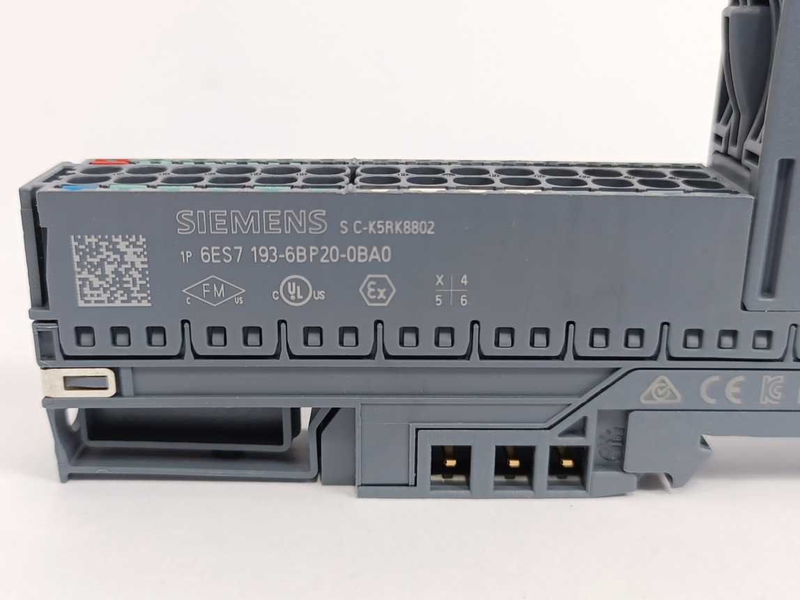 Siemens 6ES7132-6BF01-0BA0 SIMATIC ET 200SP Digital Output Module Batch 5pcs.