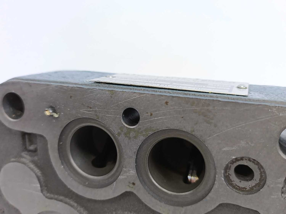 Bosch 0810050068 081WV16P1N342PTWS024/00A0 Pilot-Controlled Directional Valve