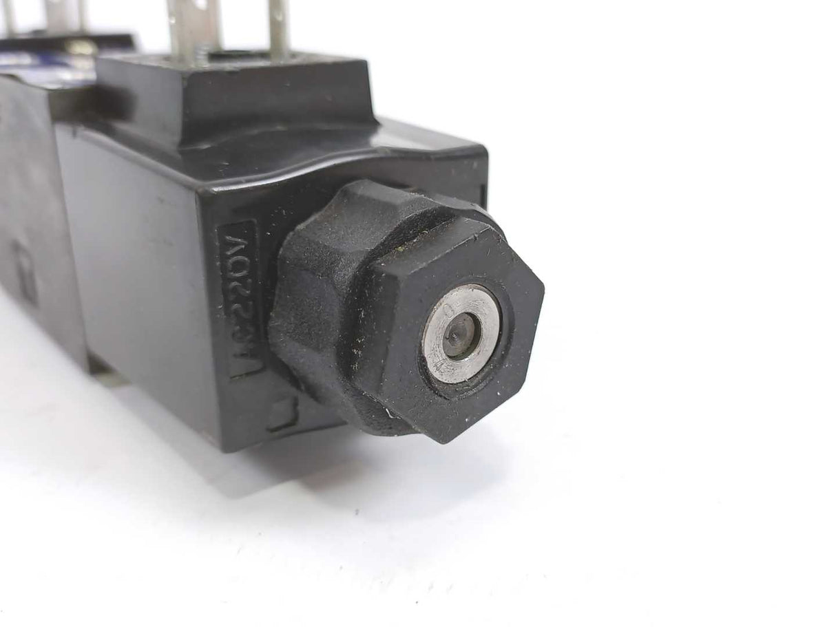 SAUER DAIKIN J-KS0-G02-3CD-10 Solenoid Valve