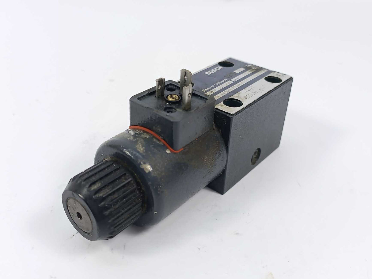 Bosch 0810091227 081WV06P1V1012WS024/00D0 Hydraulic Directional Control Valve