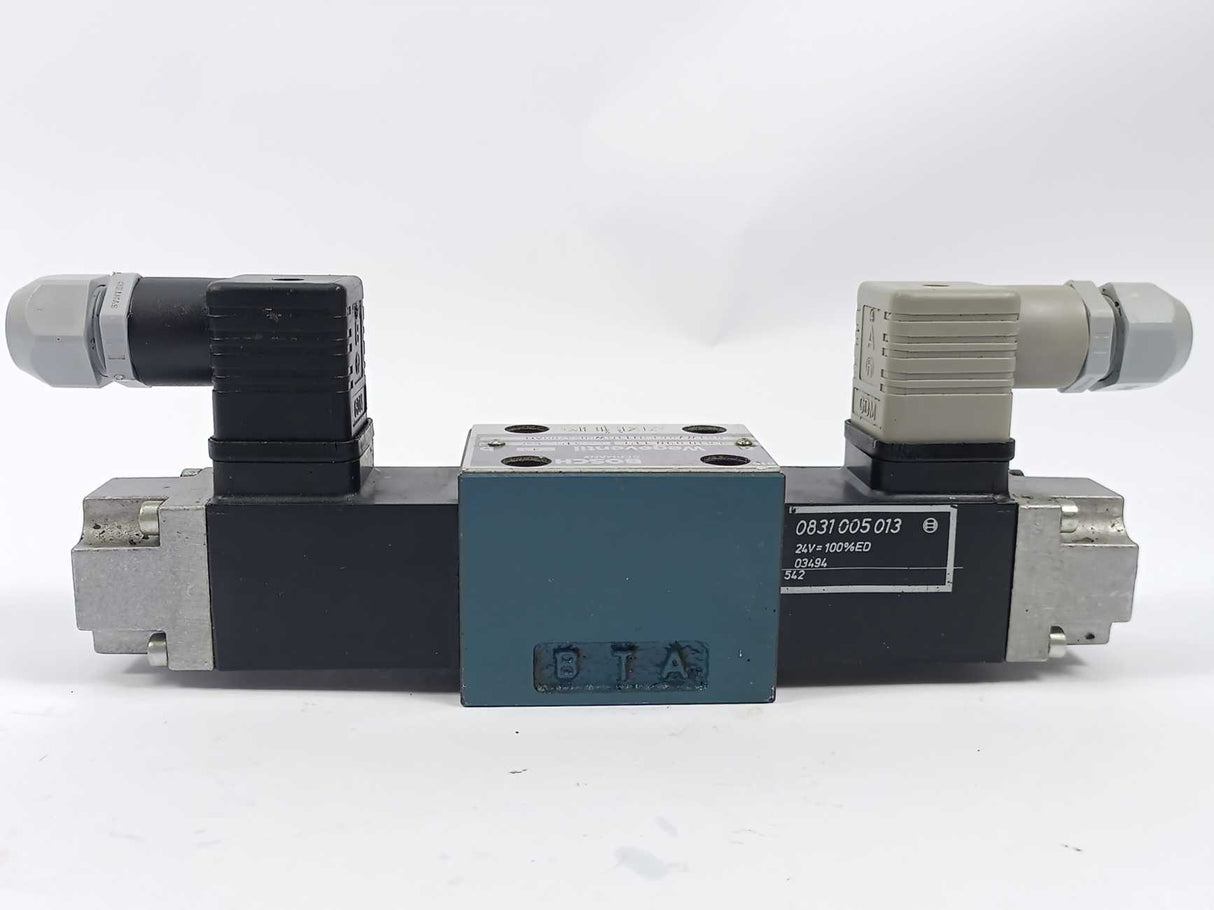 Bosch 0810090119 081WV06P1N118WS024/00A0 Hydraulic Directional Control Valve