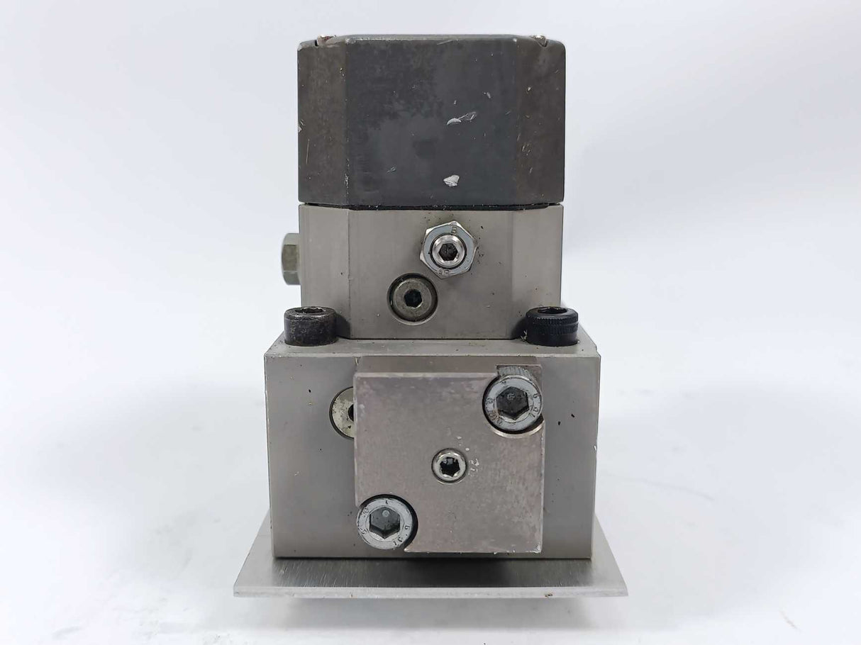 Rexroth 382706 4WS2EM10-42/10B2ET315K8DM Servo Valve