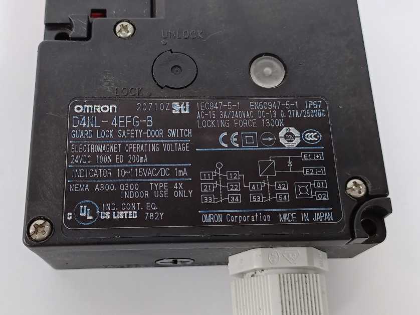 OMRON D4NL-4EFG-B Guard Lock Safety-Door Switch