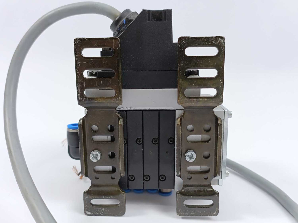 Festo 18200 CPV10-VI Valve Manifold w/ 3x 161416, 161414 & 18253