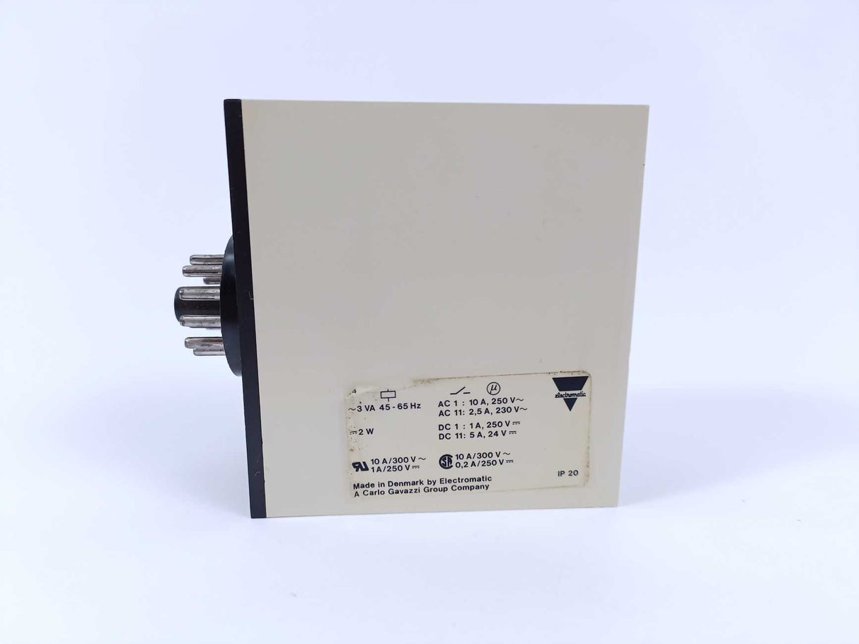 Electromatic SV 110 230 Cond. Liquids Dual Level Relay
