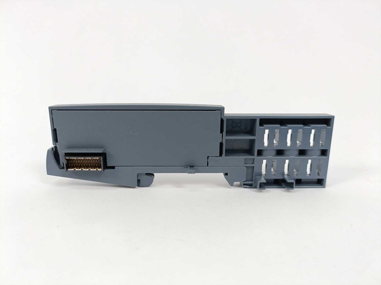 Siemens 6ES7155-6AU02-0BN0 Simatic ET 200SP module w/ 6ES7193-6PA00-0AA0