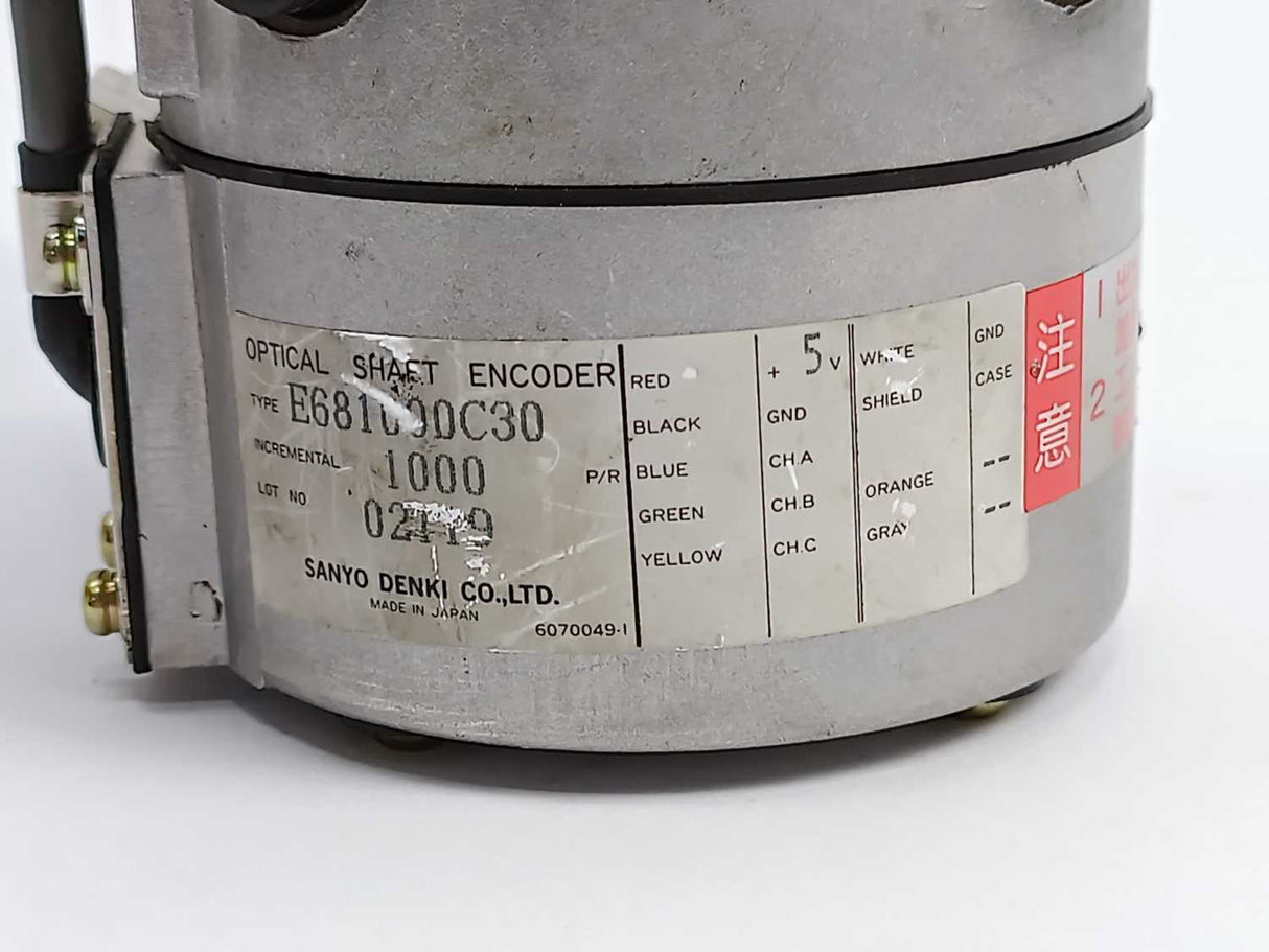 SANYO DENKI U718-012E18 DC Servo Motor + Optical Shaft Encoder E681000C30