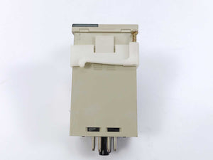 OMRON E5C3-WR 40P Temperature Controller 100/110VAC, 50/60Hz, 2VA