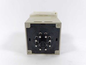 OMRON E5C3-WR 40P Temperature Controller 100/110VAC, 50/60Hz, 2VA