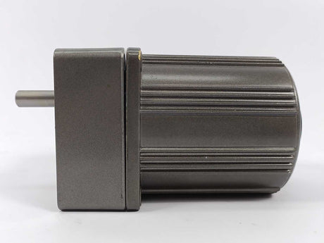 Panasonic  M8RA25GV4L AC Servo Motor 100V 50Hz 0.6A / 100V 60Hz 0.65A