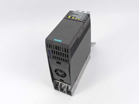 Siemens 6SL3210-1KE18-8AF1 SINAMICS G120C 4 kW Frequency Converter