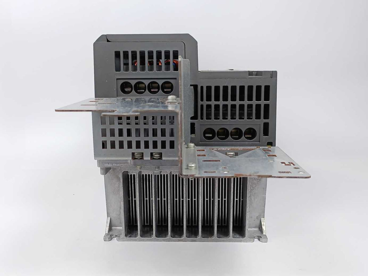 Siemens 6SL3210-1PE24-5AL0 Power Module PM240-2