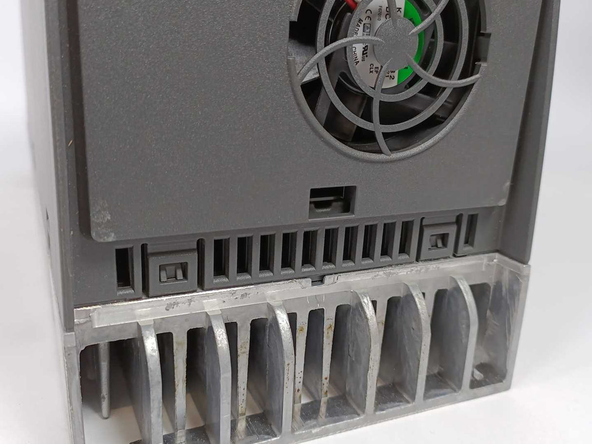 Siemens 6SL3210-1KE23-8AF1 Sinamics G120C PN 18,5KW Frequency Converter