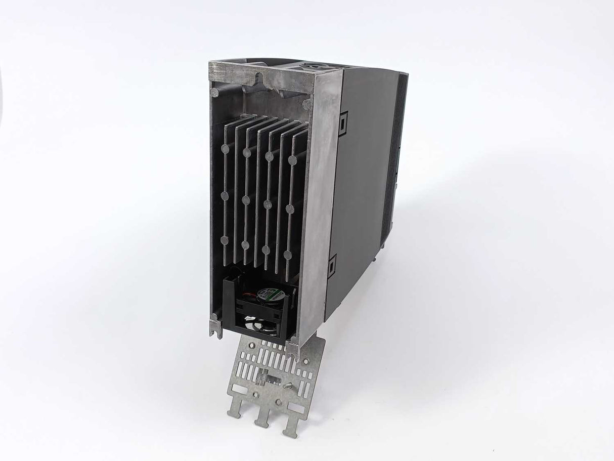 Siemens 6SL3210-1KE18-8AF1 SINAMICS G120C 4 kW Frequency Converter