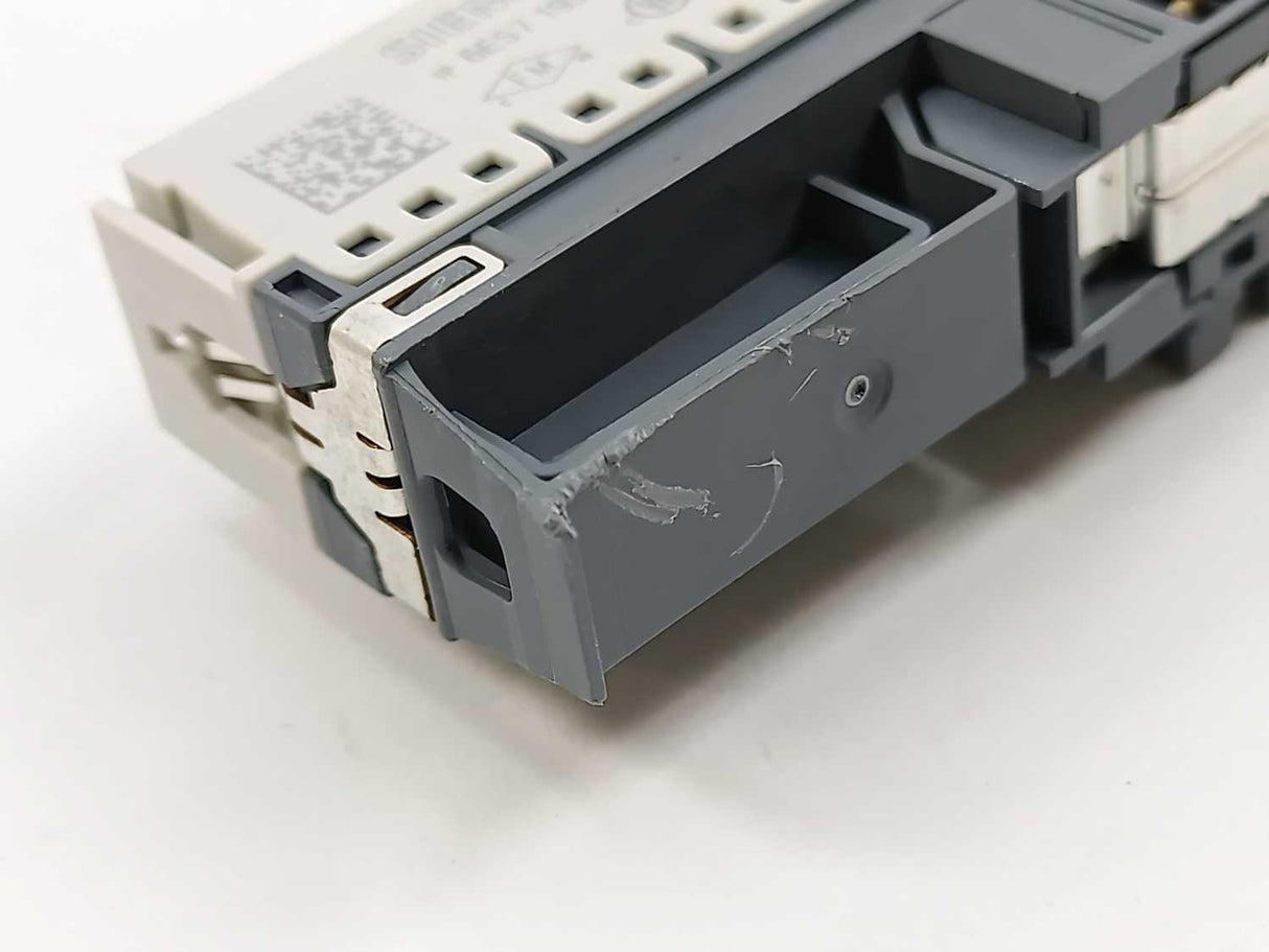 Siemens 6ES7136-6BA00-0CA0 ET 200SP Digital Input Module+6ES7193-6BP20-0DA0