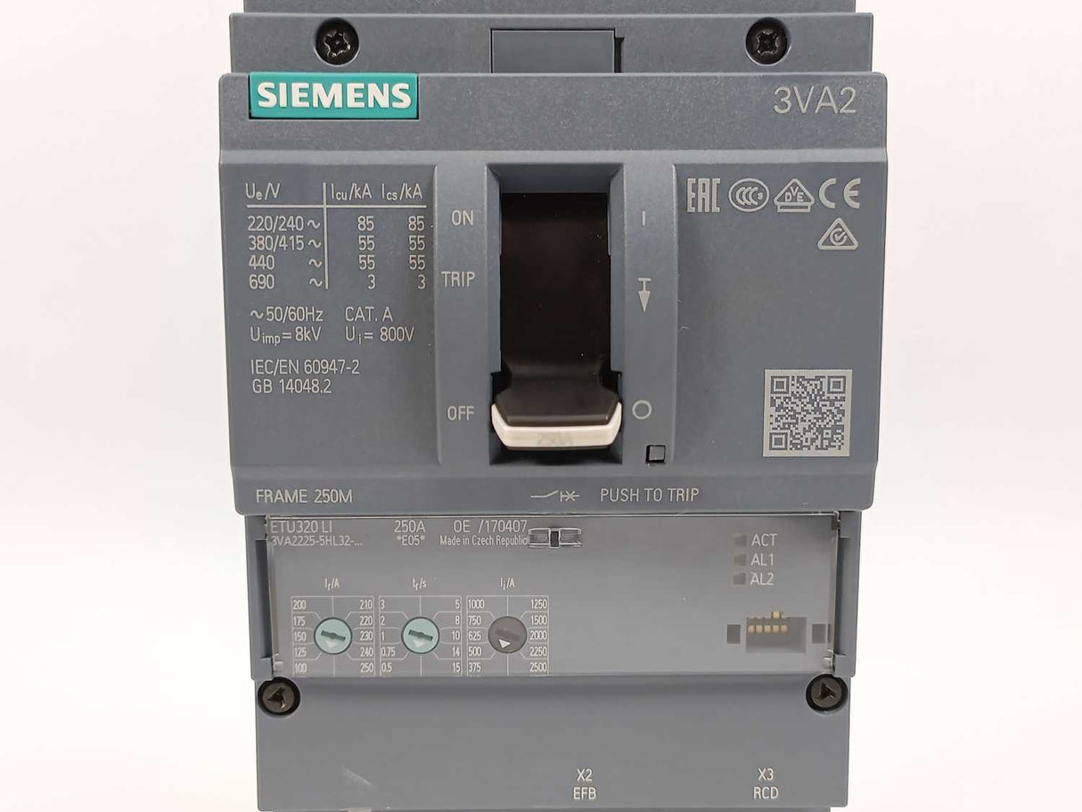 Siemens 3VA2225-5HL32-0AA0 Circuit Breaker 3VA2