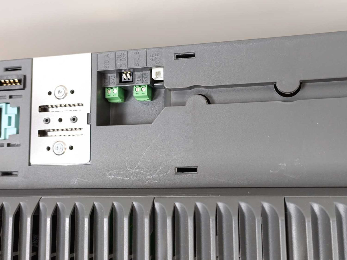 Siemens 6SL3210-1PE31-5AL0 Power Module PM240-2