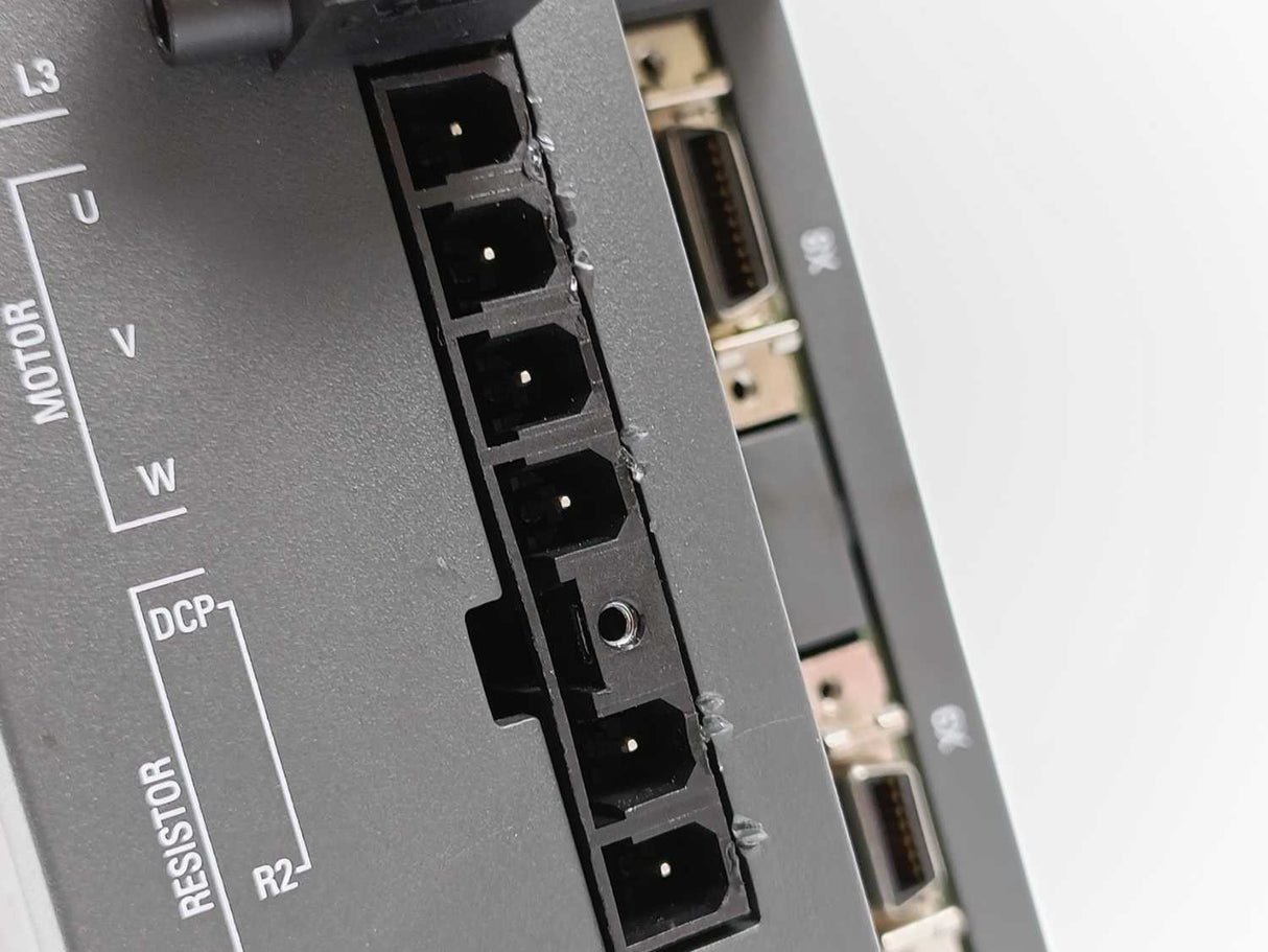 Siemens 6SL3210-5FE10-8UF0 SINAMICS V90 PROFINET (PN)