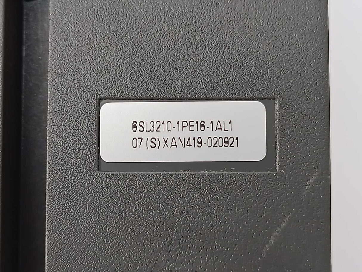 Siemens 6SL3210-1PE16-1AL1 Sinamics PM240-2 Power Module