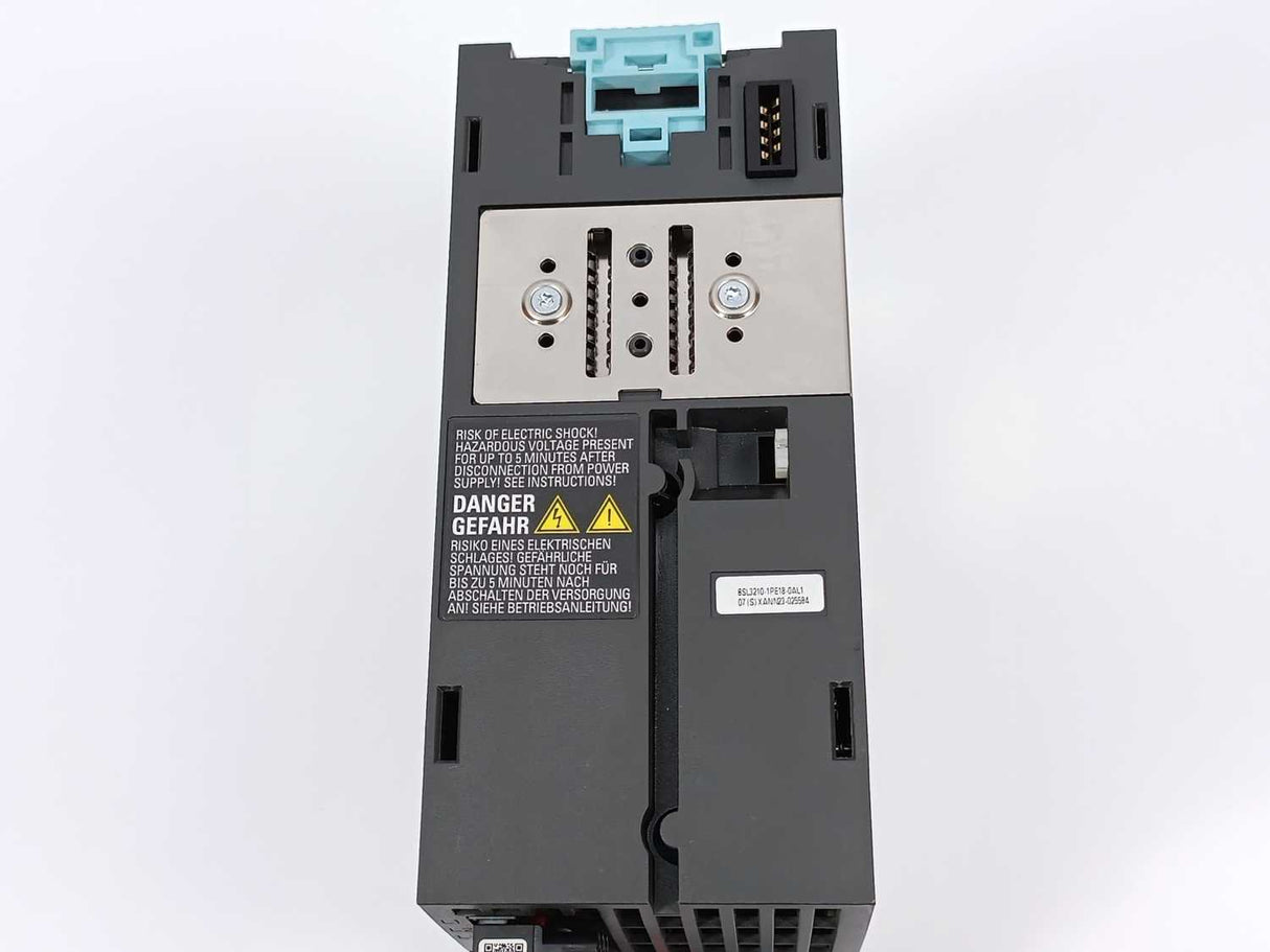 Siemens 6SL3210-1PE18-0AL1 Frequency Converter 3kW 4HP with G120FSAKIT