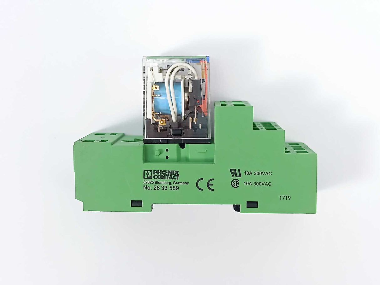Phoenix Contact 2833589 Relay Base w/ 2834096 Single Relay