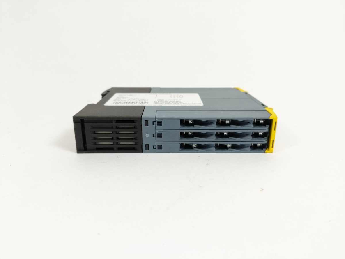 Siemens 3SK1111-1AB30 SIRIUS safety relay